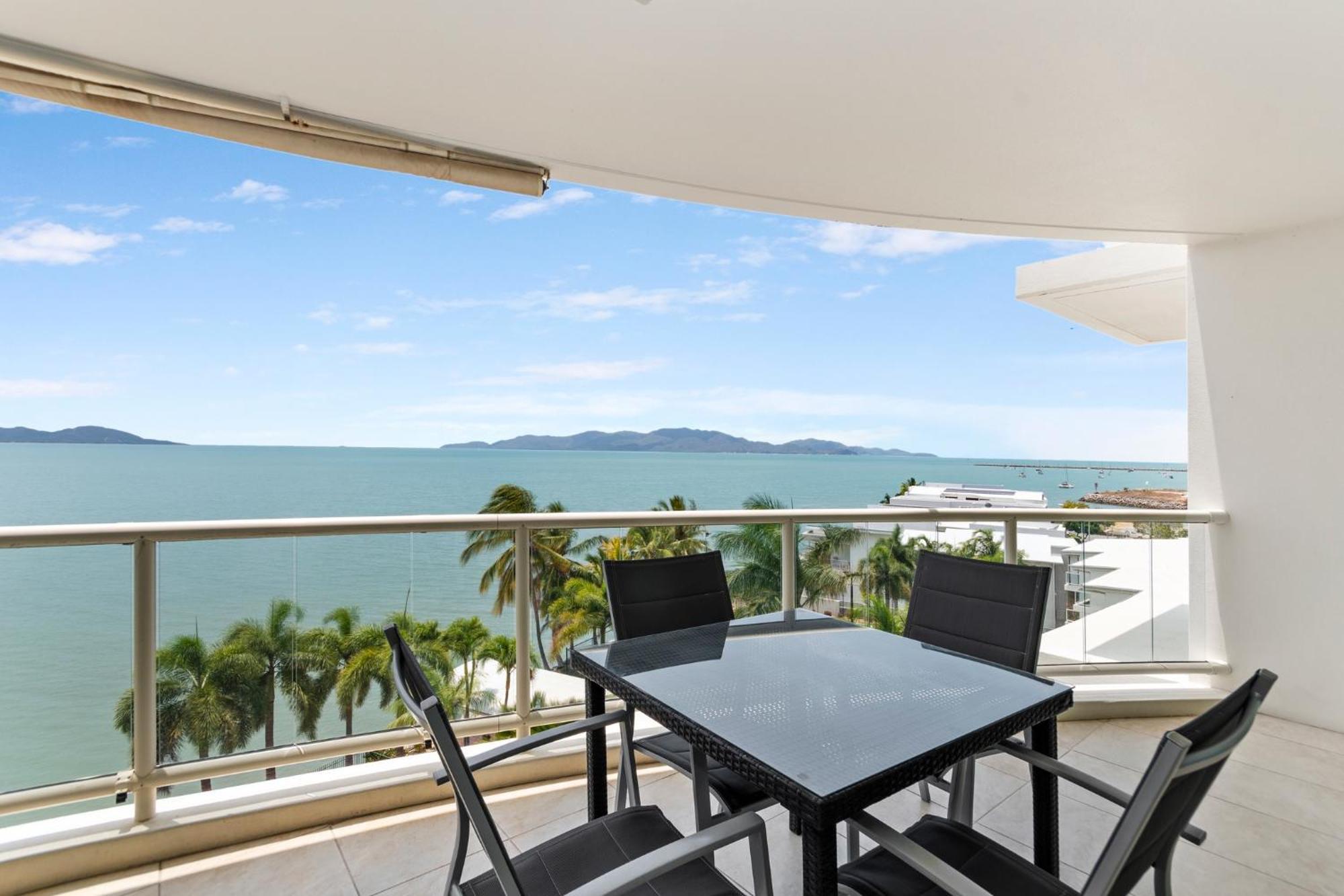 Mariners North Holiday Apartments Townsville Eksteriør bilde