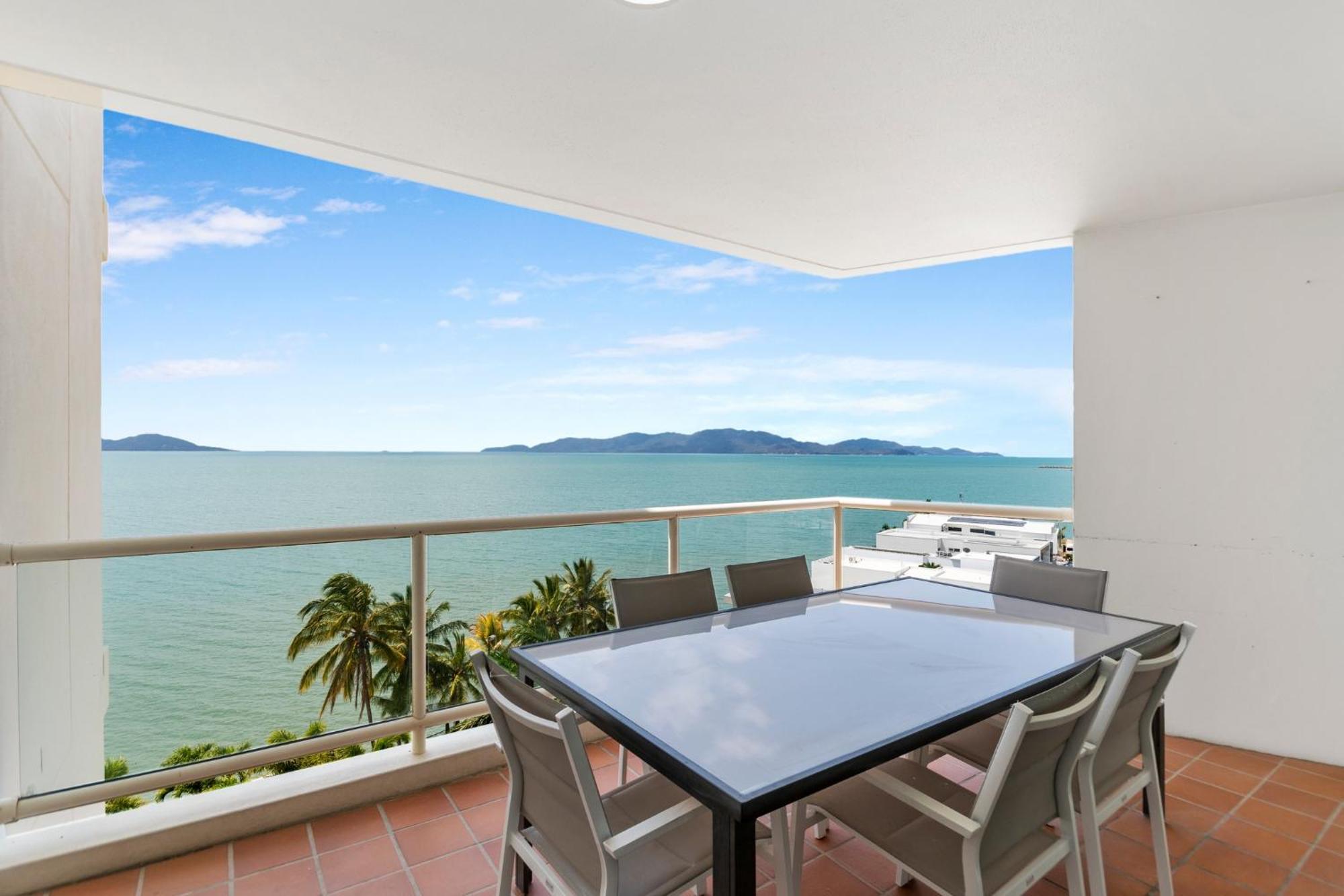 Mariners North Holiday Apartments Townsville Eksteriør bilde